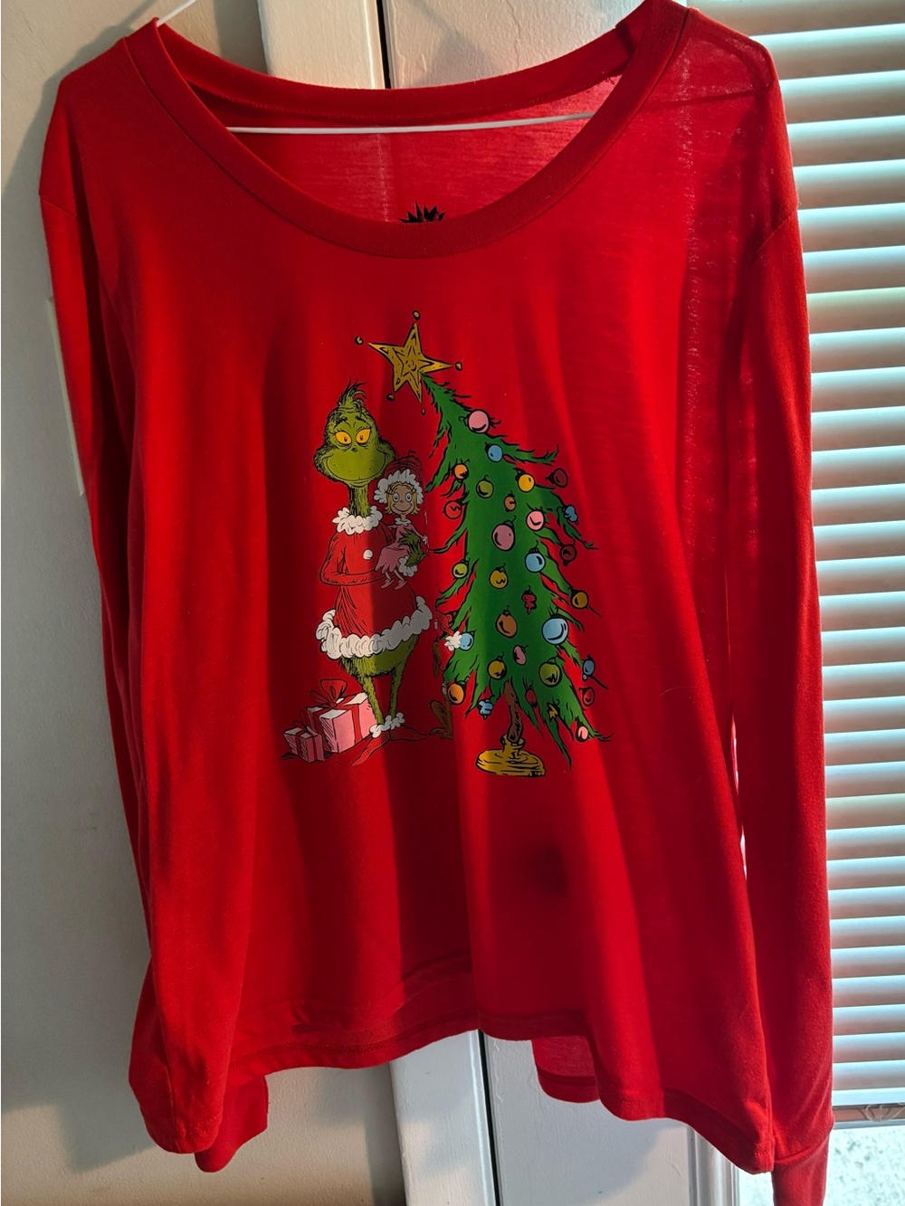 Seuss Enterprises The Grinch Christmas Tee